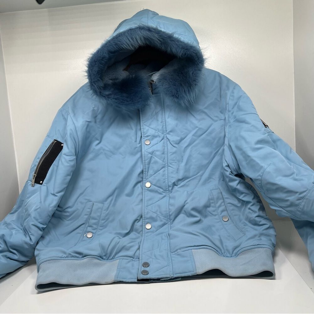 Moose Knuckles Men's Denali Bomber Jacket Size M Light Blue